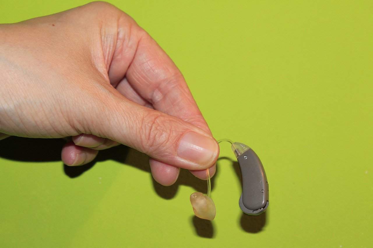 מתי נדע שהתינוק צריך בדיקת שמיעה?